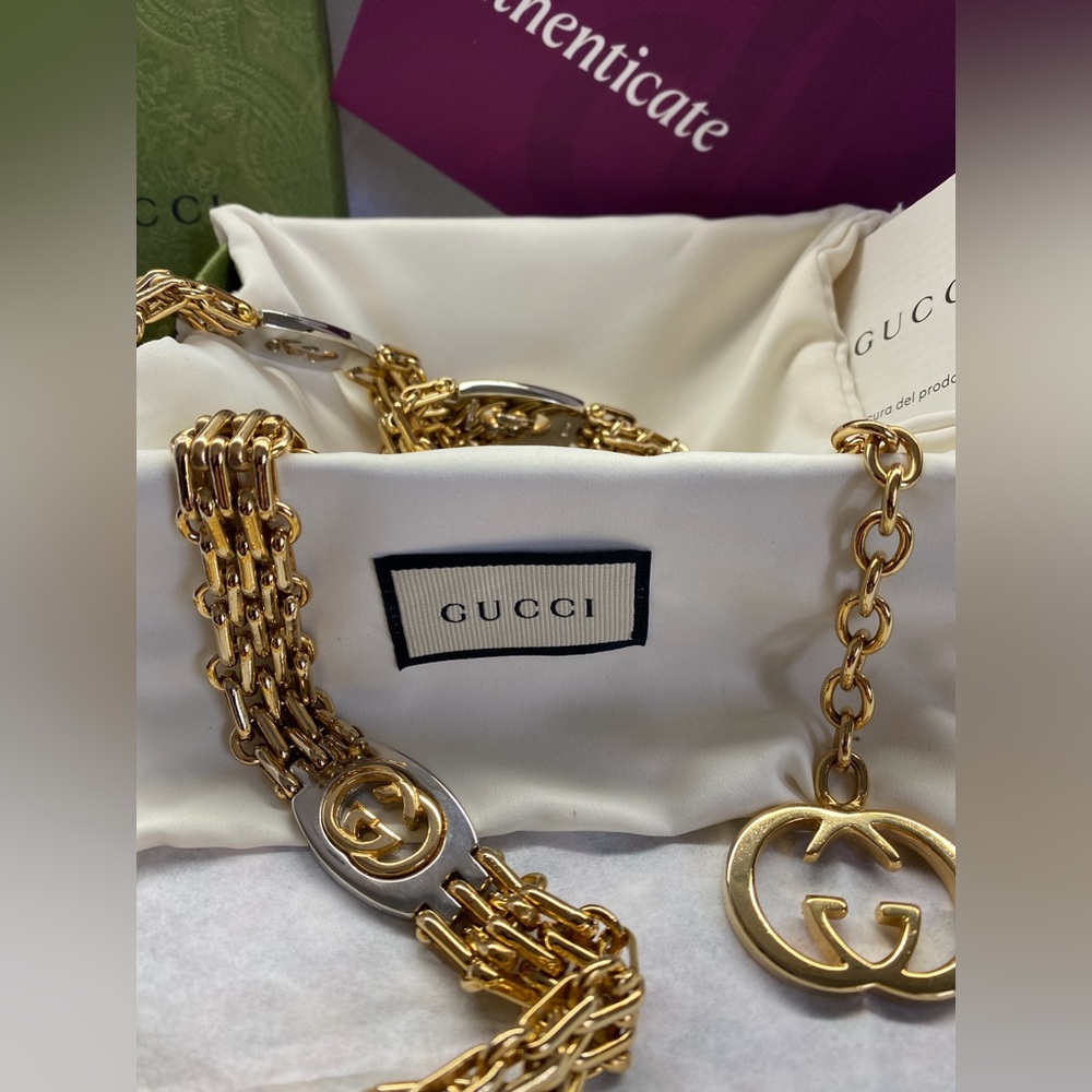Gucci Gold and Silver Interlocking GG Chain Belt - Picture 3 of 16